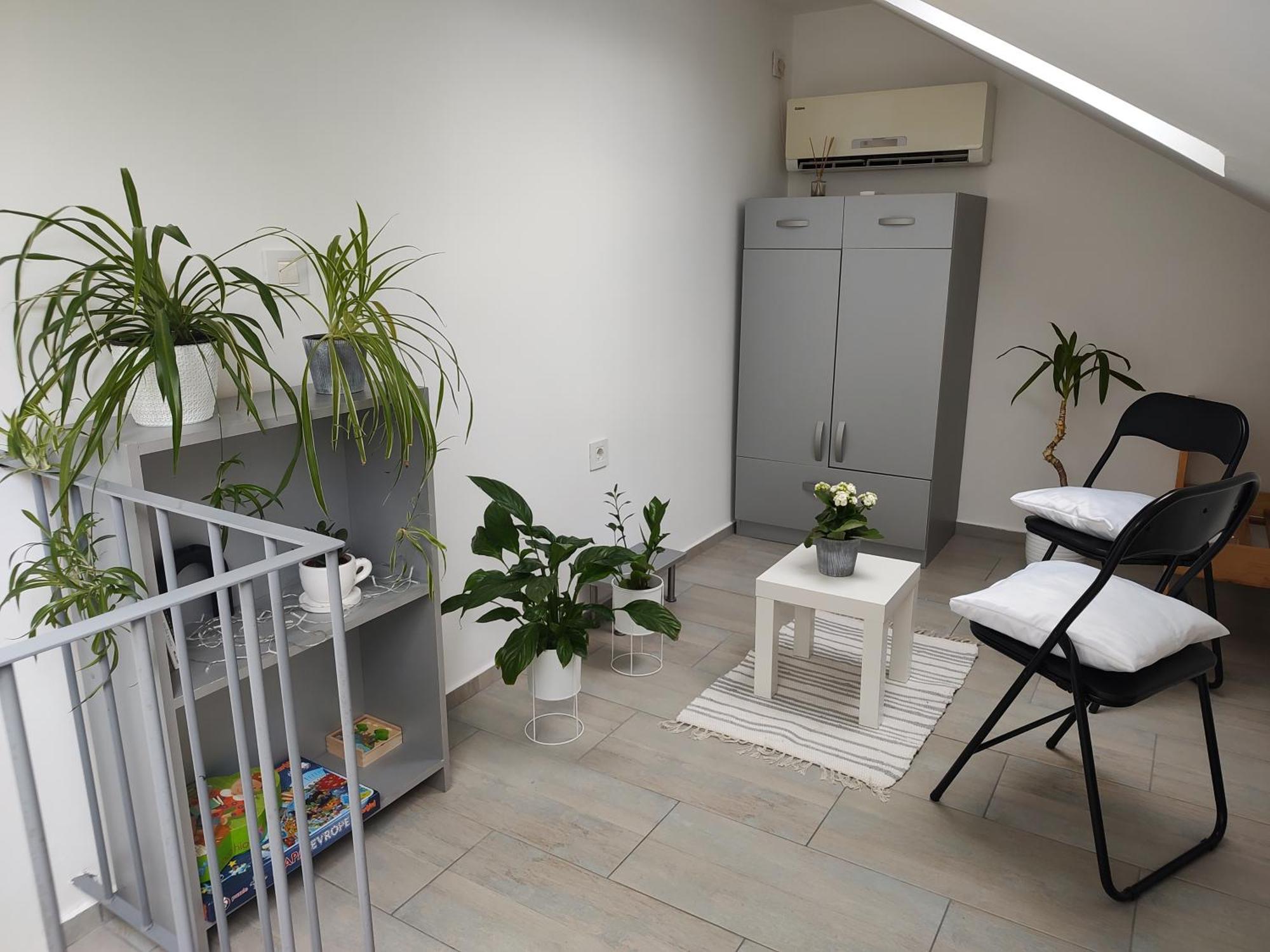 Twowheels Apartment - Apartment With Bicycles Novi Sad Rum bild